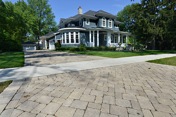 Best Residential Driveway Paver Services  in Hallsville, MO